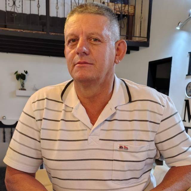 Carlos M. – 45 años